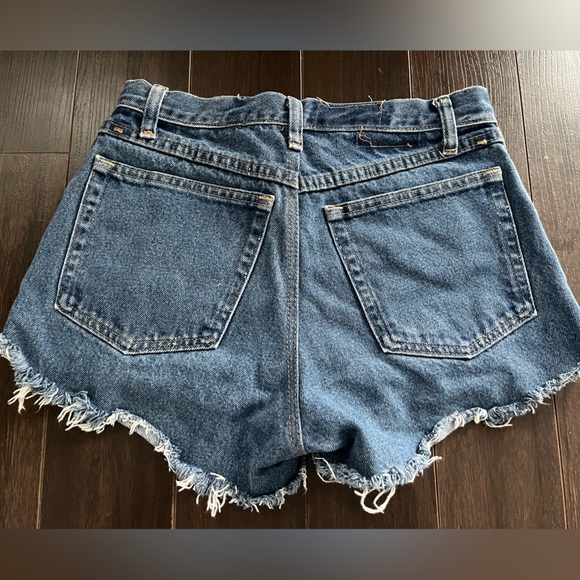 WRANGLER Distressed high-waist Jean Shorts (medium wash) - Picture 7 of 7